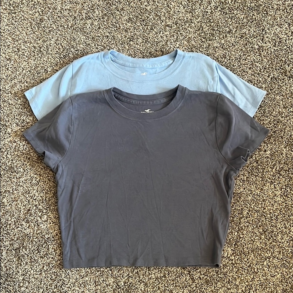 Hollister Women's Gray and Light Blue Tops